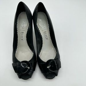 Womens White House Black Market Heels Shoes 7 M